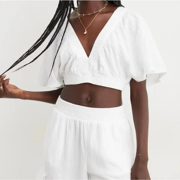 aerie pool to party flutter sleeve dress Aerie Pool-To-Party Flutter Sleeve Dress at Bramalea City Centre in  Brampton, ON